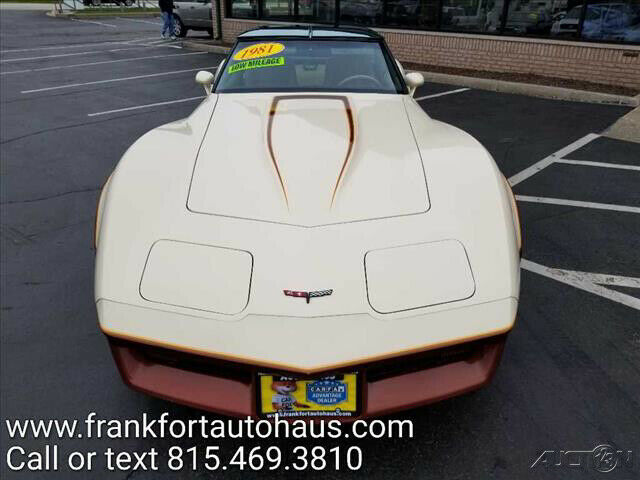 1981 Tan Chevrolet Corvette