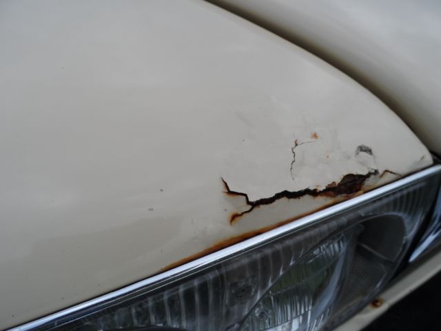 1981 Cream Mercedes-Benz SL-Class Convertible