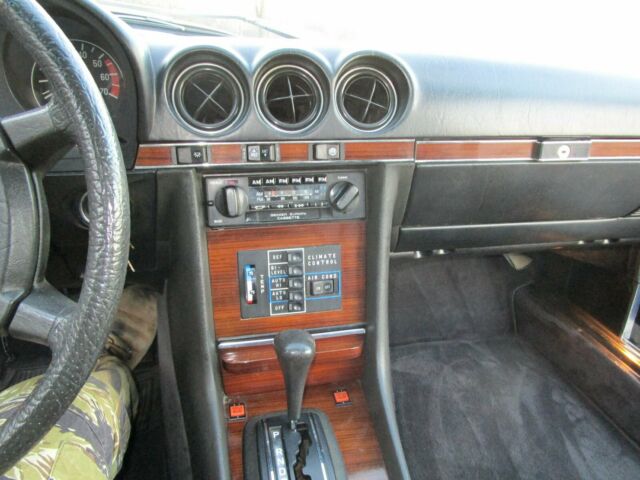 1981 Black Mercedes-Benz SL-Class Coupe