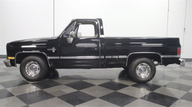 1981 Black Chevrolet C10