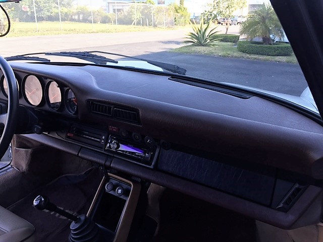 1981 White Porsche 911 Coupe