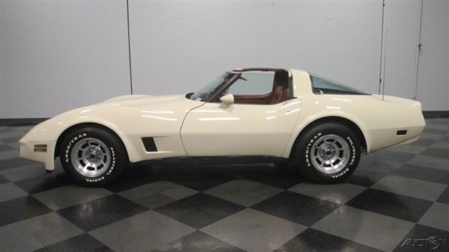 1981 Tan Chevrolet Corvette