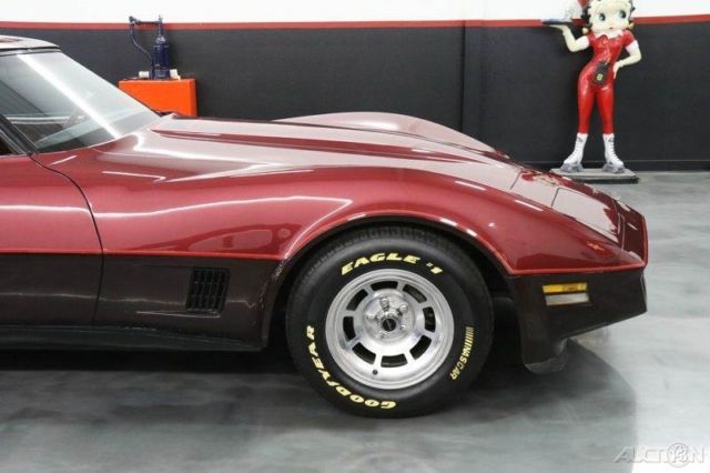 1981 Red Chevrolet Corvette Coupe