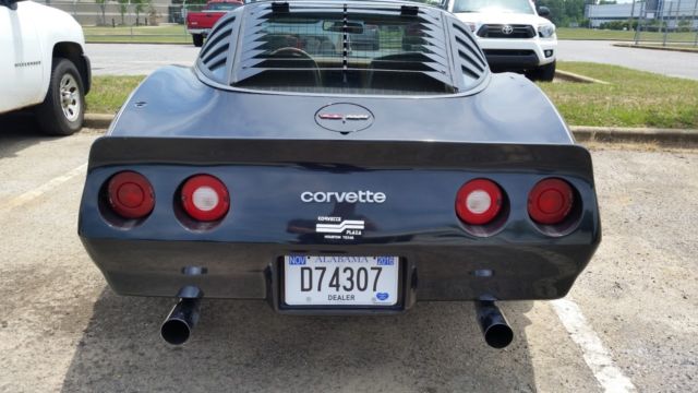 1981 Black Chevrolet Corvette Coupe, T-Top
