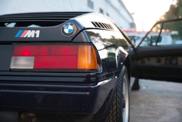 1981 Dark Blue BMW M1