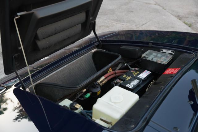 1981 Dark Blue BMW M1