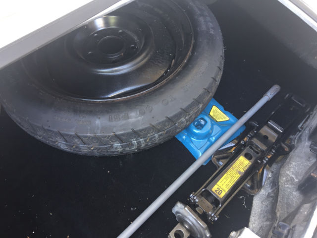 1981 White Chevrolet Camaro Coupe