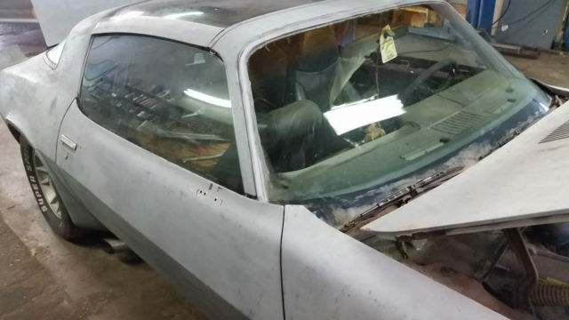 1981 Primer Gray Chevrolet Camaro Coupe