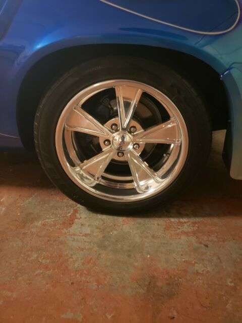 1981 Blue/silver Chevrolet Camaro Coupe