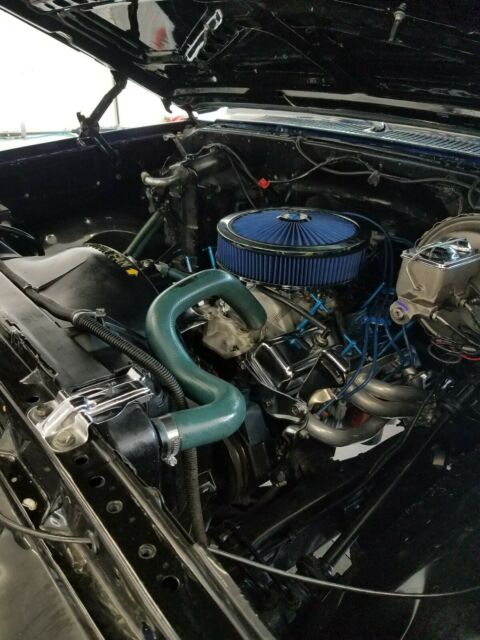 1981 Blue Chevrolet C/K Pickup 2500 Cab & Chassis