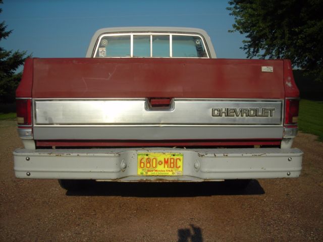 1981 Red/White Chevrolet C-10