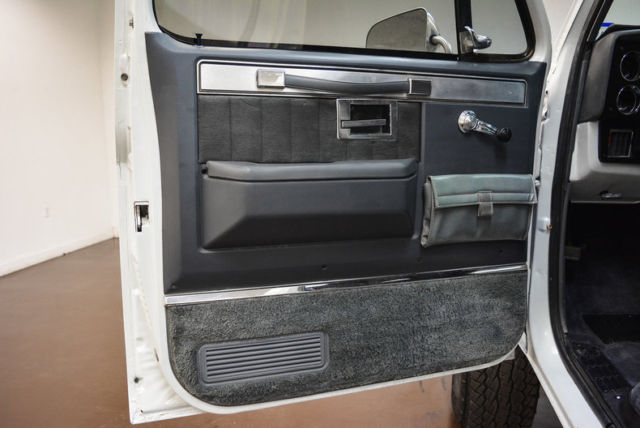 1981 White Chevrolet C-10 --