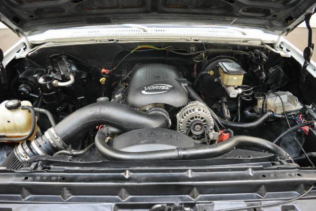 1981 White Chevrolet C10 4x4 LS --