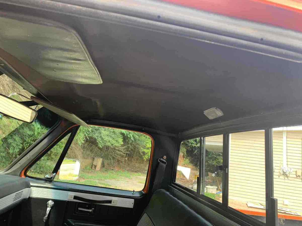 1981 Orange Chevrolet C10 Pickup