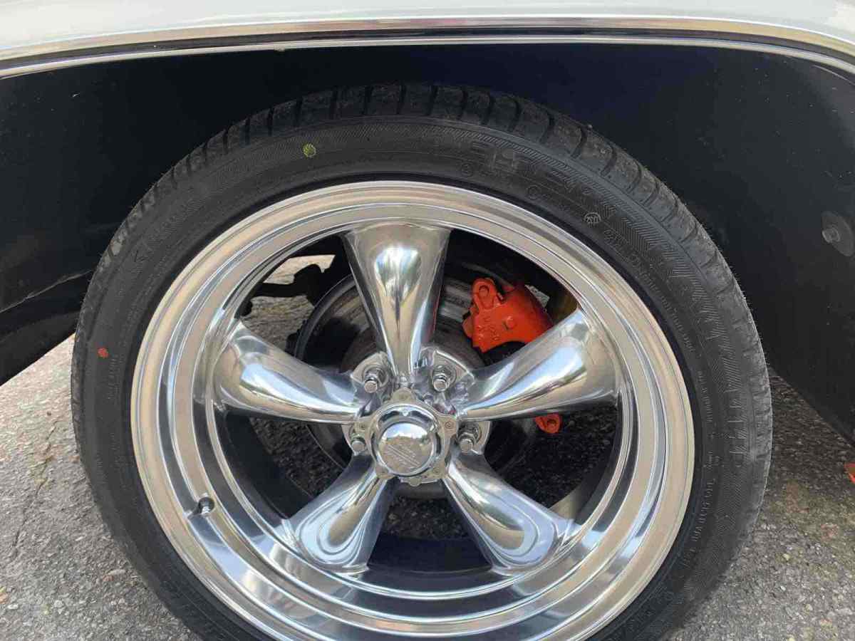 1981 Orange Chevrolet C10 Pickup