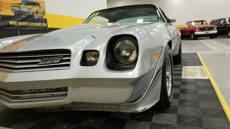 1981 Silver Chevrolet Camaro Coupe