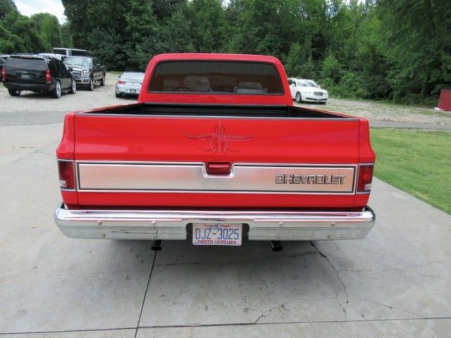 1981 Red Chevrolet C-10 --