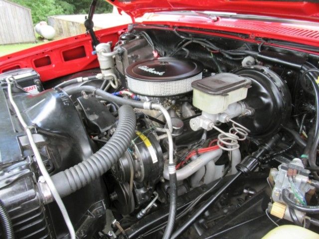 1981 Red Chevrolet C-10 --