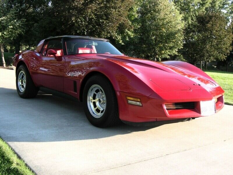 1981 Red Chevrolet Corvette Coupe