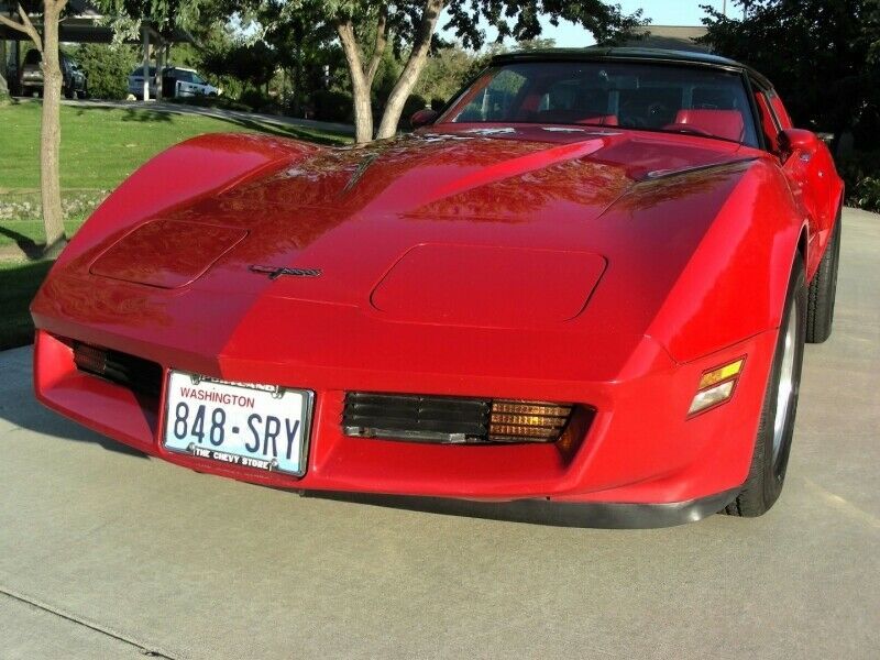 1981 Red Chevrolet Corvette Coupe