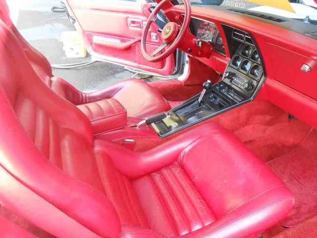 1981 White Chevrolet Corvette