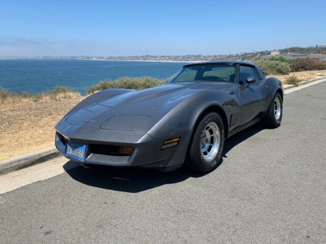 1981 Gray Chevrolet Corvette Coupe