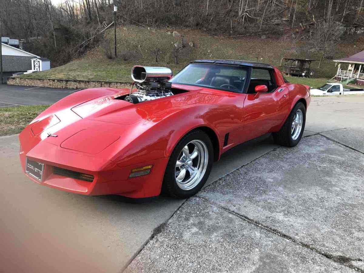 1981 Red Chevrolet Corvette Coupe