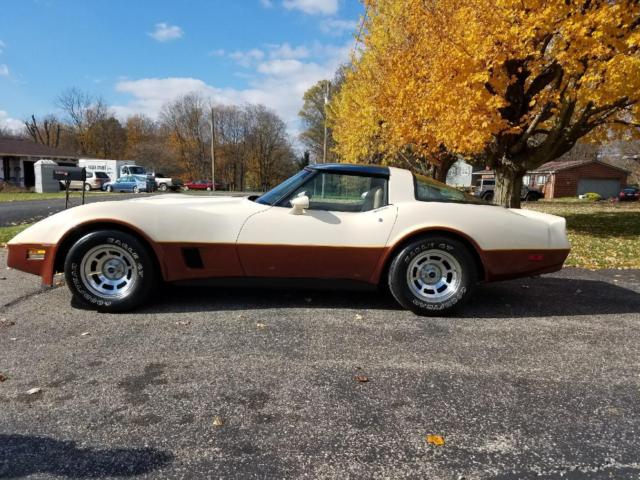 1981 Tan Chevrolet Corvette Coupe