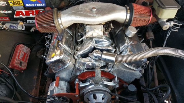 1981 Orange/Black Chevrolet C-10 Cab & Chassis