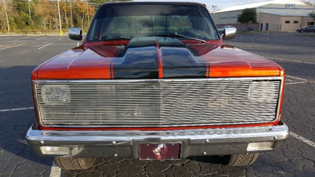 1981 Orange/Black Chevrolet C-10 Cab & Chassis