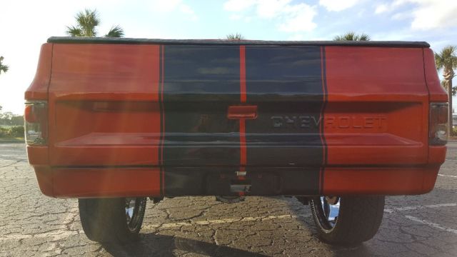 1981 Orange/Black Chevrolet C-10 Cab & Chassis