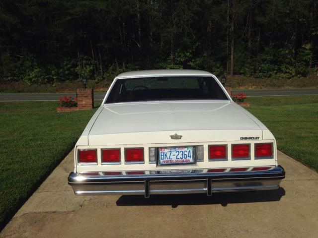 1981 White Chevrolet Capriceold Sedan