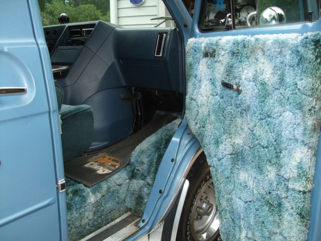 1981 Blue Chevrolet G20 Van