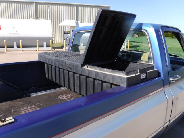 1981 Blue/Silver Chevrolet C/K Pickup 1500 Standard Cab Pickup