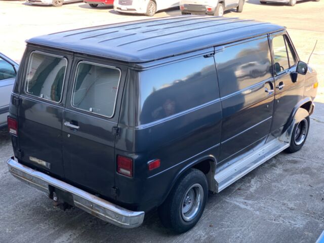 1981 Gray Chevrolet Chevy Short cargo