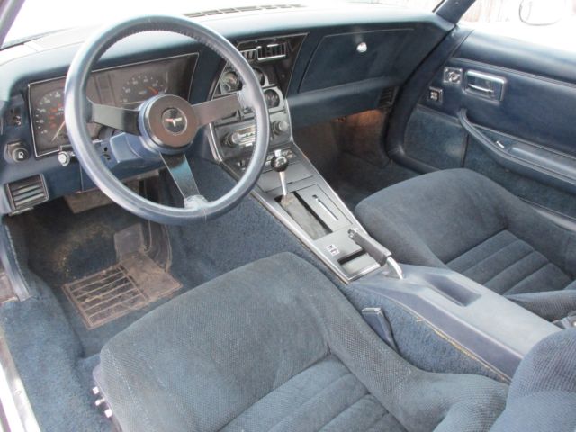 1981 White Chevrolet Corvette Coupe