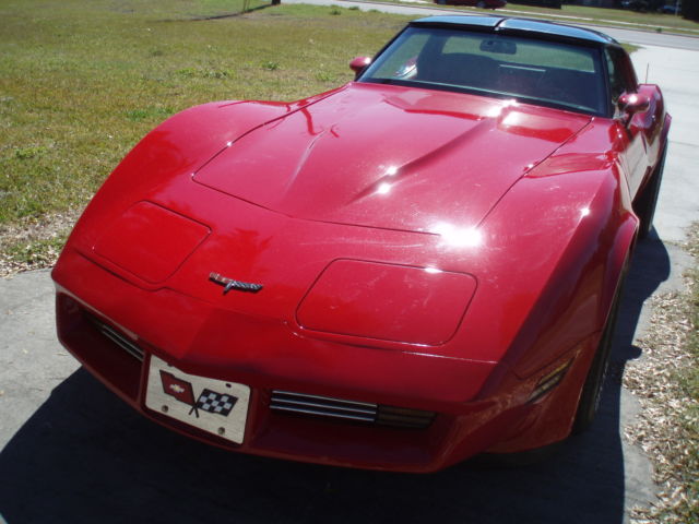 1981 Red Chevrolet Corvette Coupe