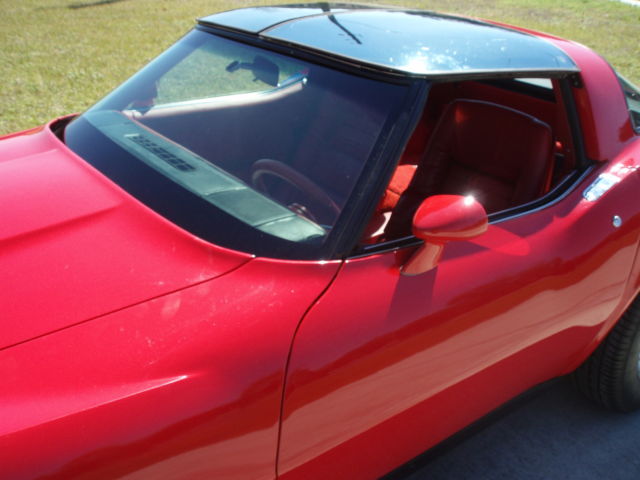 1981 Red Chevrolet Corvette Coupe
