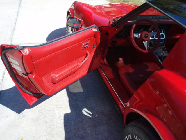 1981 Red Chevrolet Corvette Coupe
