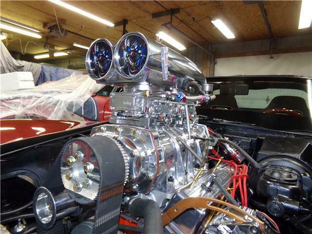 1981 brandy wine Chevrolet Corvette Coupe