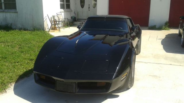 1981 black Chevrolet Corvette