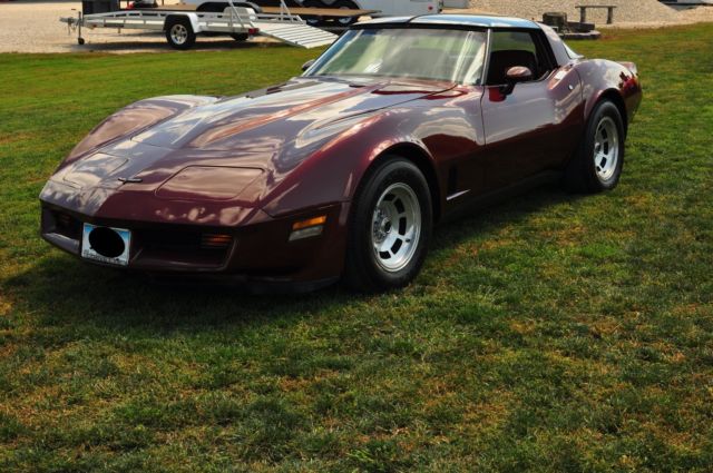 1981 Mahogany Metallic Chevrolet Corvette Coupe