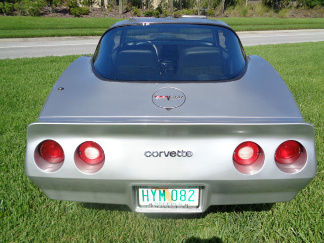 1981 Silver Chevrolet Corvette Coupe