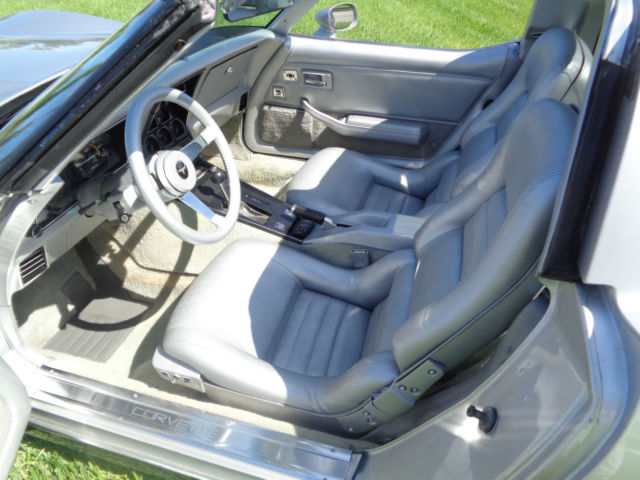 1981 Silver Chevrolet Corvette Coupe