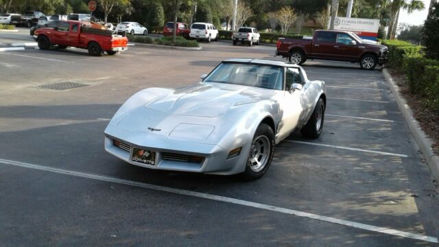 1981 Silver Chevrolet Corvette Coupe