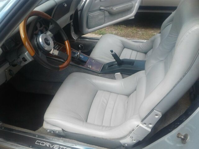 1981 Silver Chevrolet Corvette Coupe