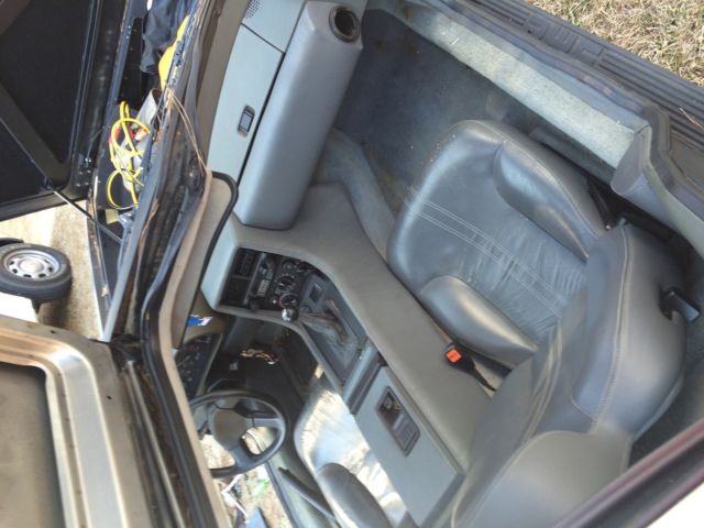 1981 STAINLESS DeLorean DMC 12