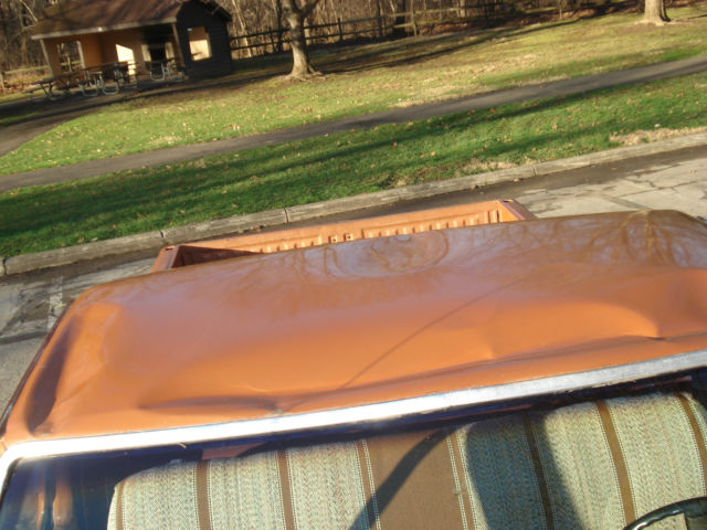 1981 Copper & Cream Ford F-100 Standard Cab Pickup