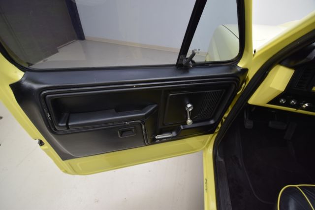 1981 Yellow Ford F-100 Pickup Truck