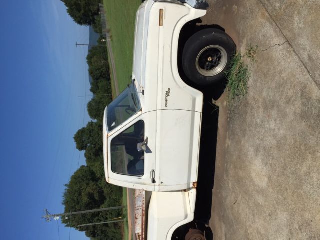 1981 White Ford F-100 Extended Crew Cab Pickup